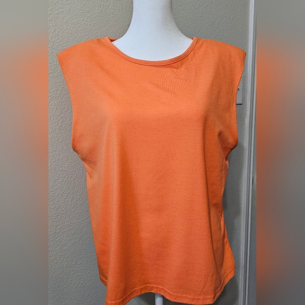 Women's Sleeveless Top